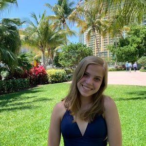 Meet your Posher, Delaney